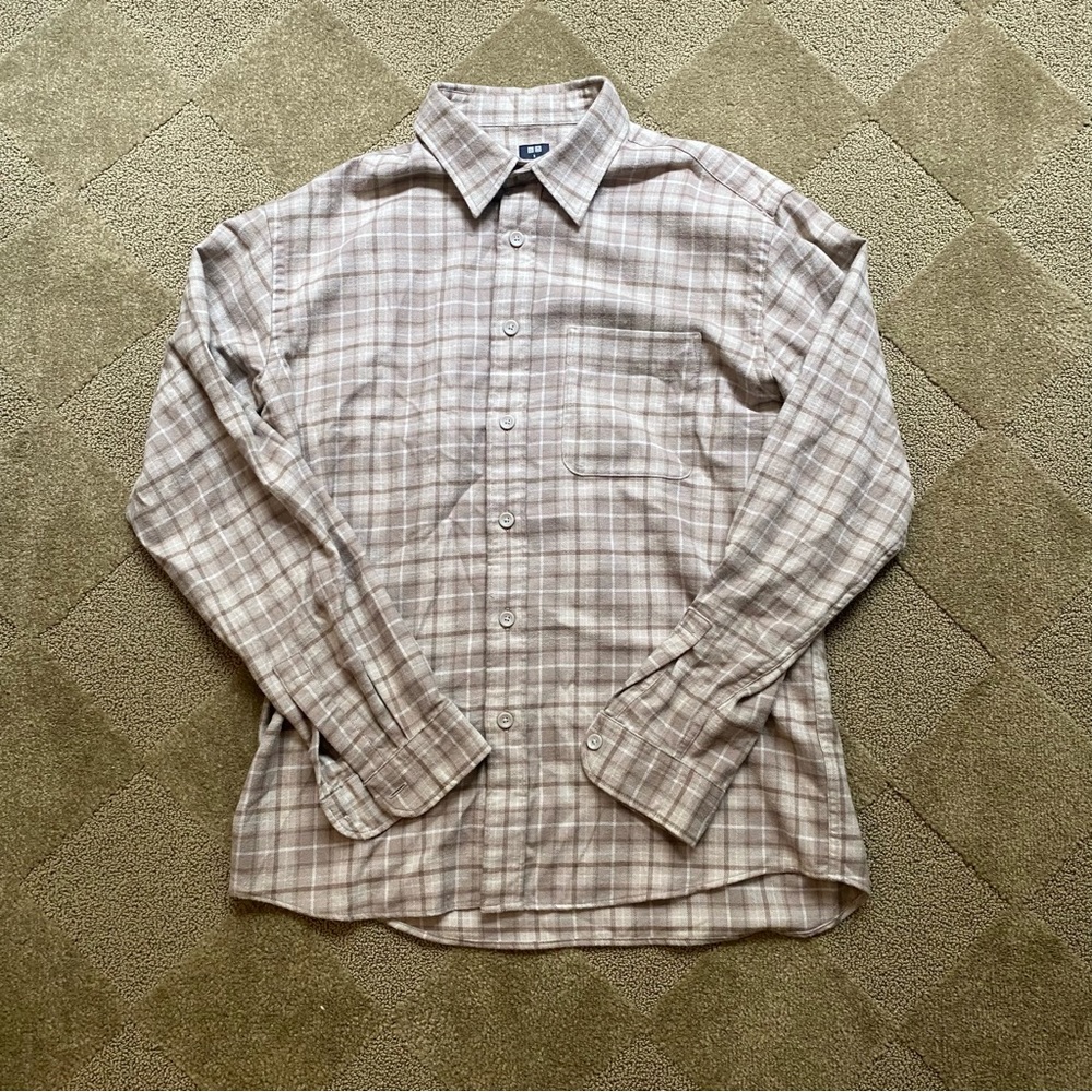Uniqlo tan flannel